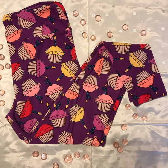 Lularoe Cupcake Tall Curvy Leggings 